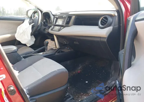 2015 Toyota Rav4 Xle z USA, uszkodzony, nr VIN 2T3RFREV8FW359003